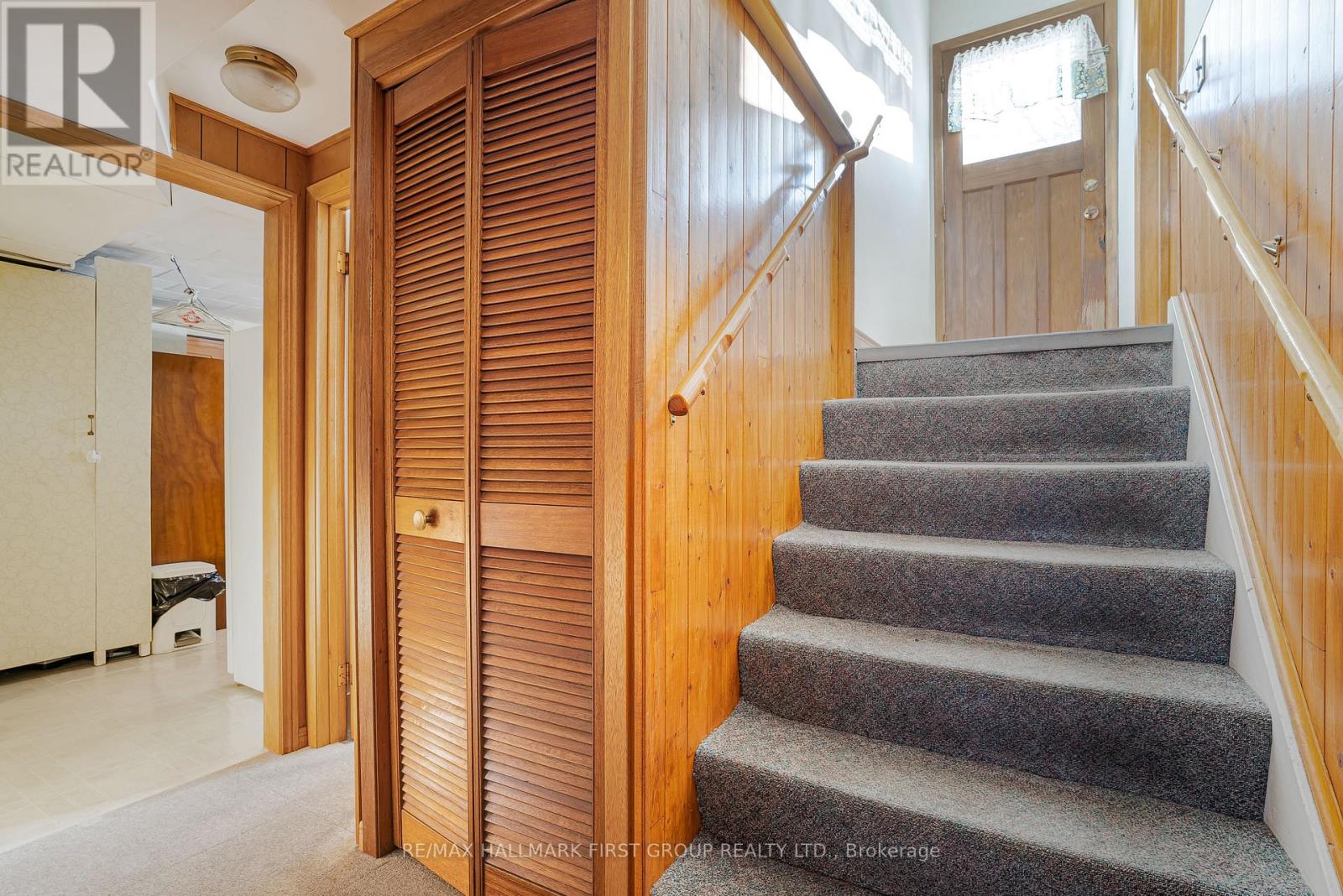 2354 Cliff Road, Mississauga, Ontario  L5A 2N9 - Photo 26 - W12843632