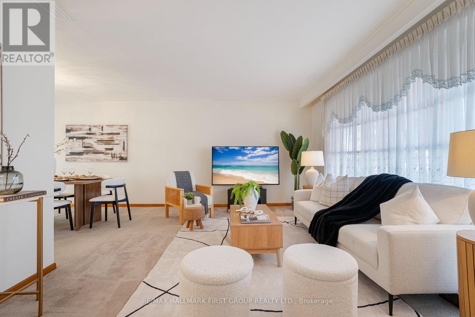 2354 Cliff Road, Mississauga, Ontario  L5A 2N9 - Photo 6 - W12843632