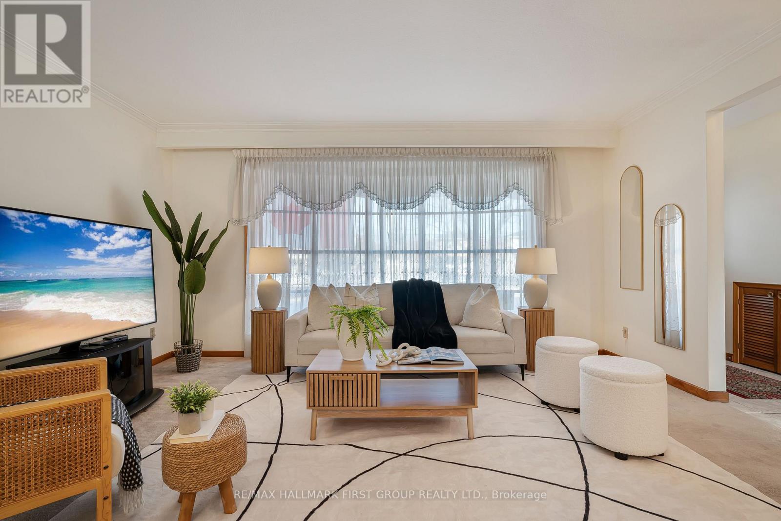 2354 Cliff Road, Mississauga, Ontario  L5A 2N9 - Photo 7 - W12843632