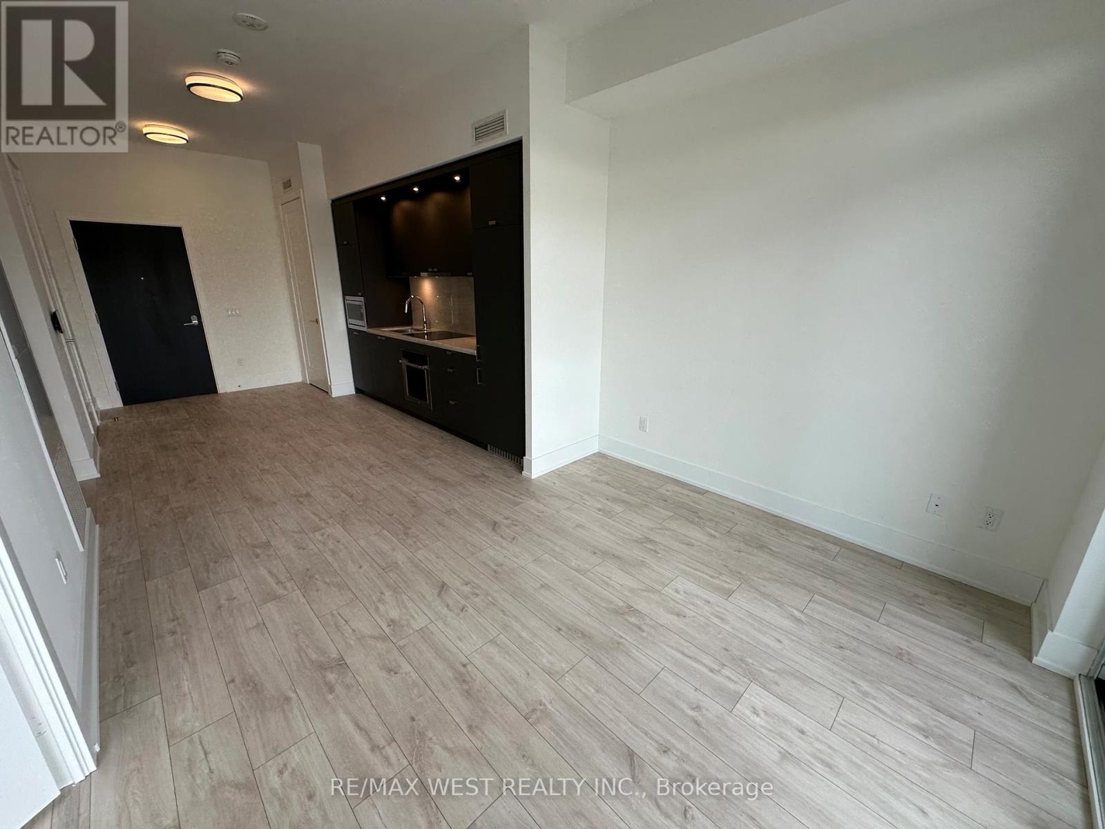 515 - 259 The Kingsway, Toronto, Ontario  M9A 0G2 - Photo 10 - W12843638