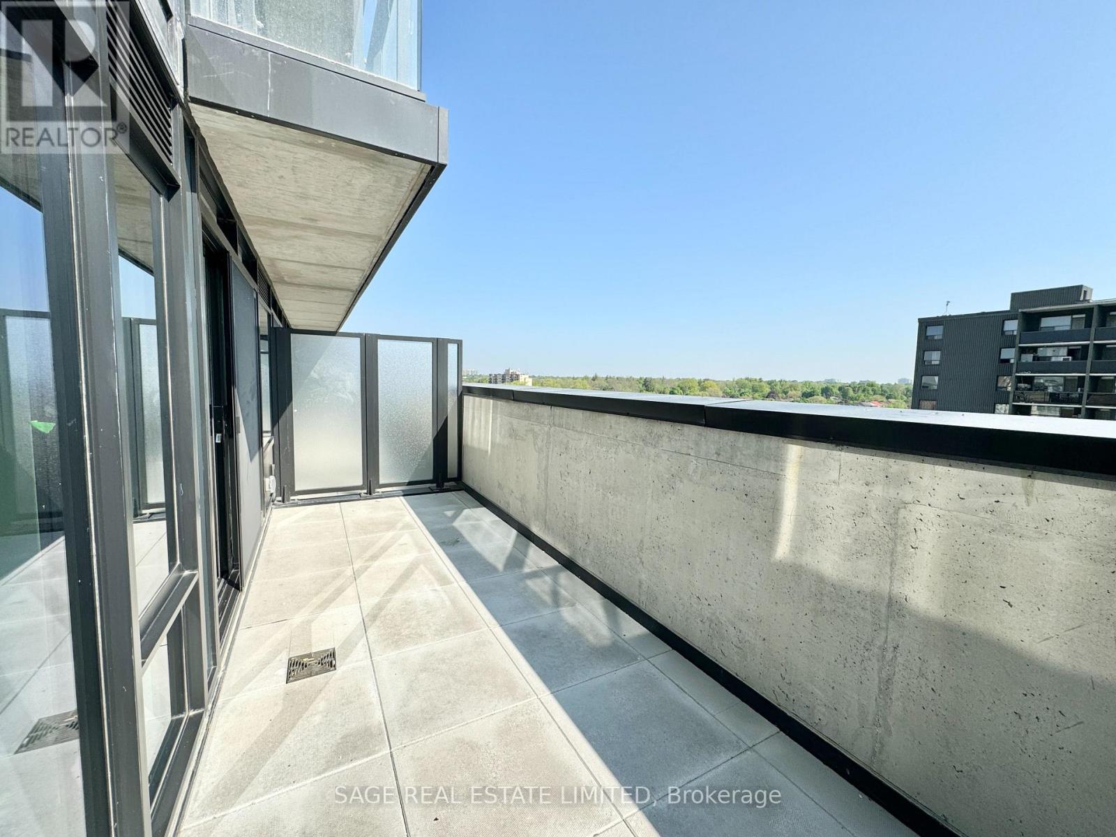 806 - 86 Dundas Street E, Mississauga, Ontario  L5A 1W4 - Photo 10 - W12843646