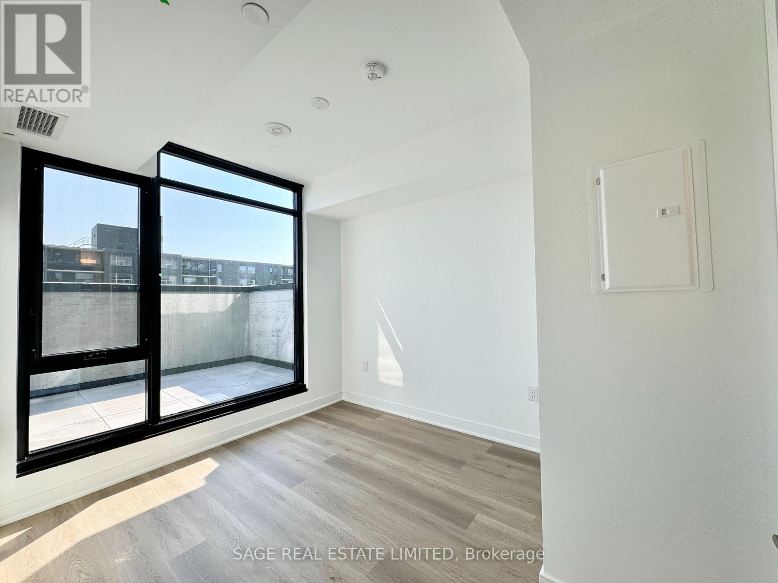 806 - 86 Dundas Street E, Mississauga, Ontario  L5A 1W4 - Photo 13 - W12843646