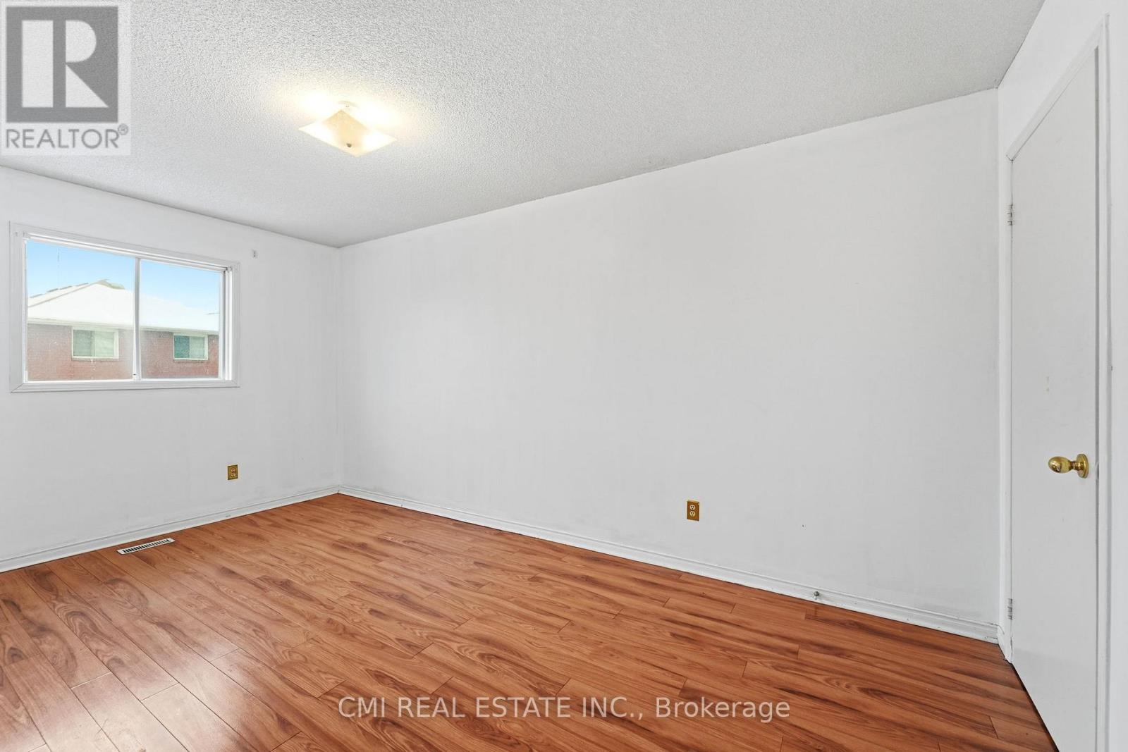 128 Toba Crescent, Brampton, Ontario  L6Z 4R9 - Photo 20 - W12843648