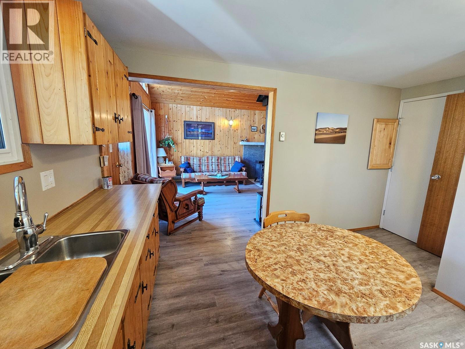 303 Christel Crescent, Beaver River Rm No. 622, Saskatchewan  S0M 1A0 - Photo 4 - SK029673