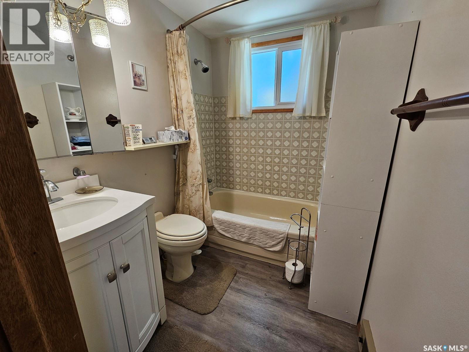 303 Christel Crescent, Beaver River Rm No. 622, Saskatchewan  S0M 1A0 - Photo 9 - SK029673