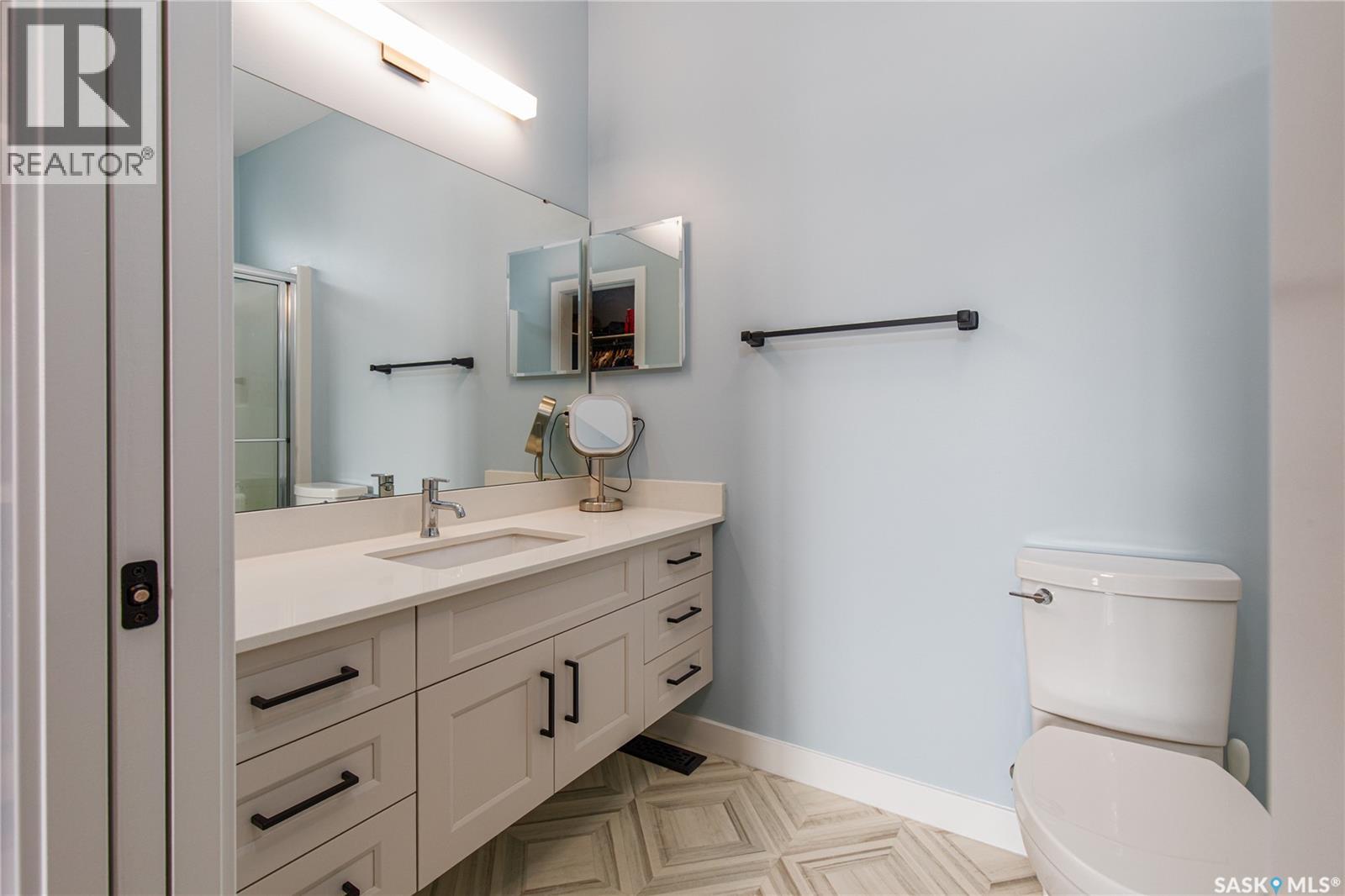 1001 Maplewood Drive, Moose Jaw, Saskatchewan  S6J 0E4 - Photo 22 - SK029670