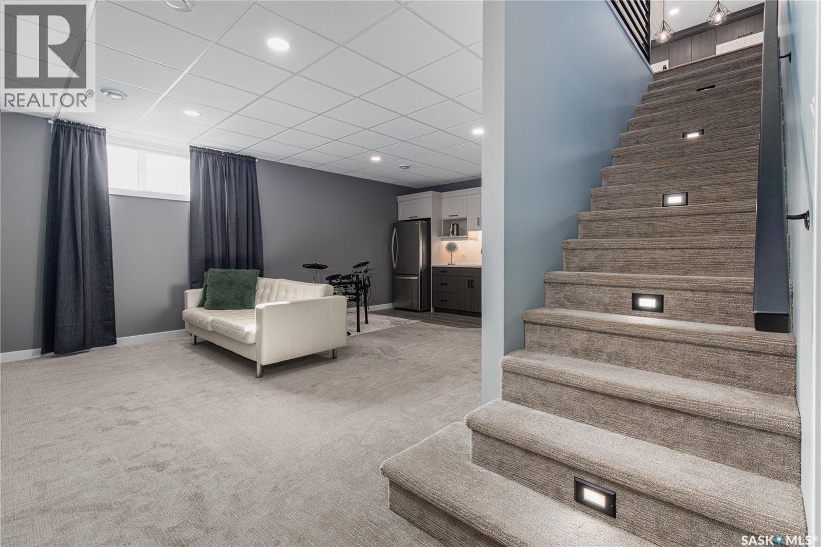 1001 Maplewood Drive, Moose Jaw, Saskatchewan  S6J 0E4 - Photo 24 - SK029670