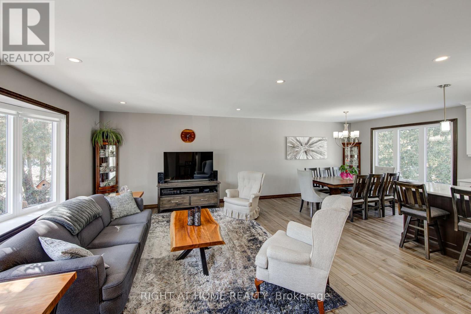 114 Cowan Crescent, London South, Ontario  N6C 2V7 - Photo 16 - X12843550