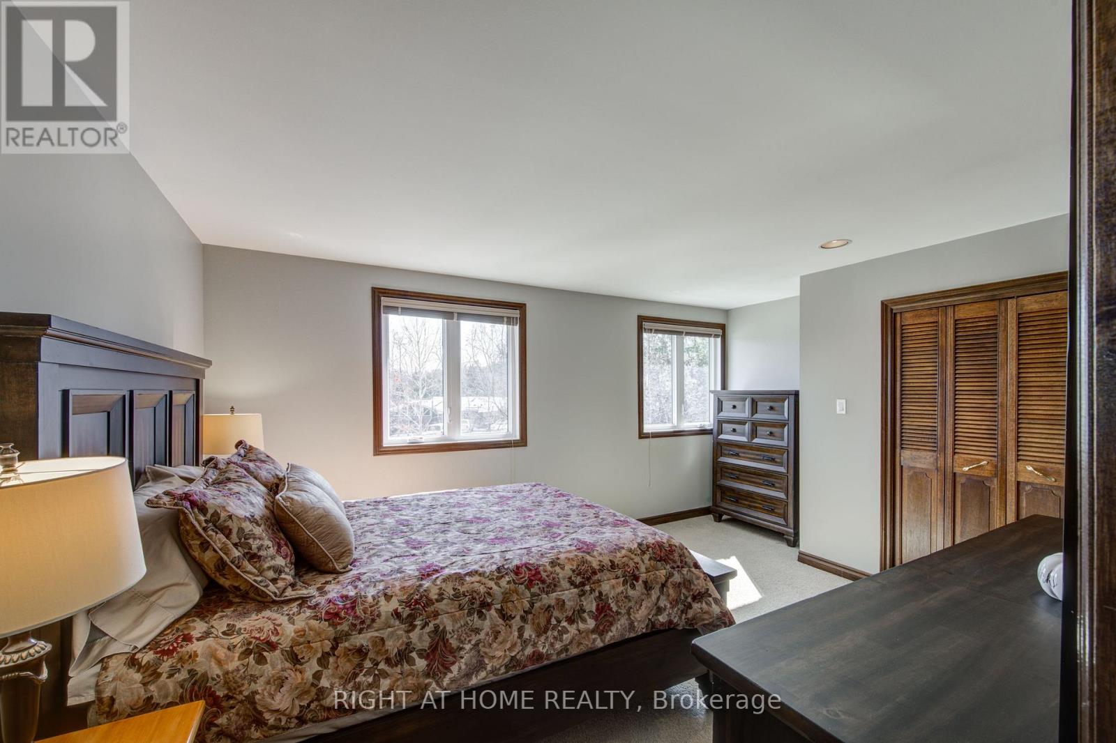 114 Cowan Crescent, London South, Ontario  N6C 2V7 - Photo 24 - X12843550