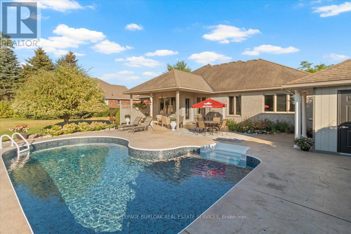 21 Farrow Road, Brantford, Ontario  N3T 5L7 - Photo 18 - X12843576