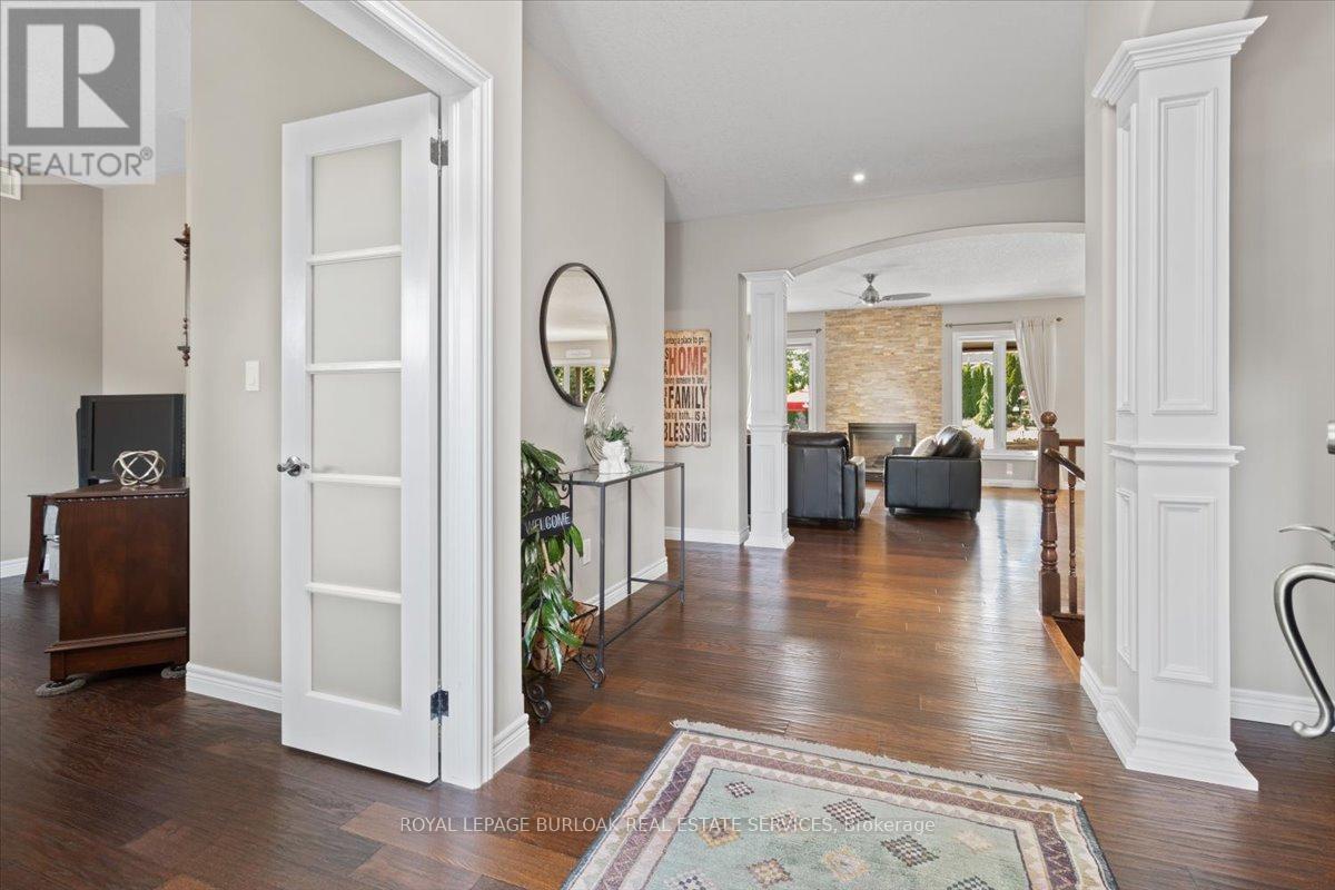 21 Farrow Road, Brantford, Ontario  N3T 5L7 - Photo 23 - X12843576