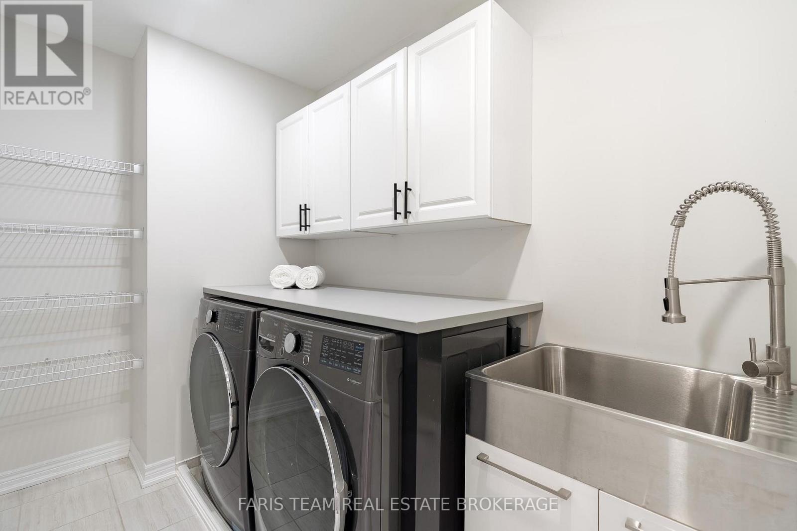 944 Larter Street, Innisfil, Ontario  L9S 0N4 - Photo 36 - N12834682