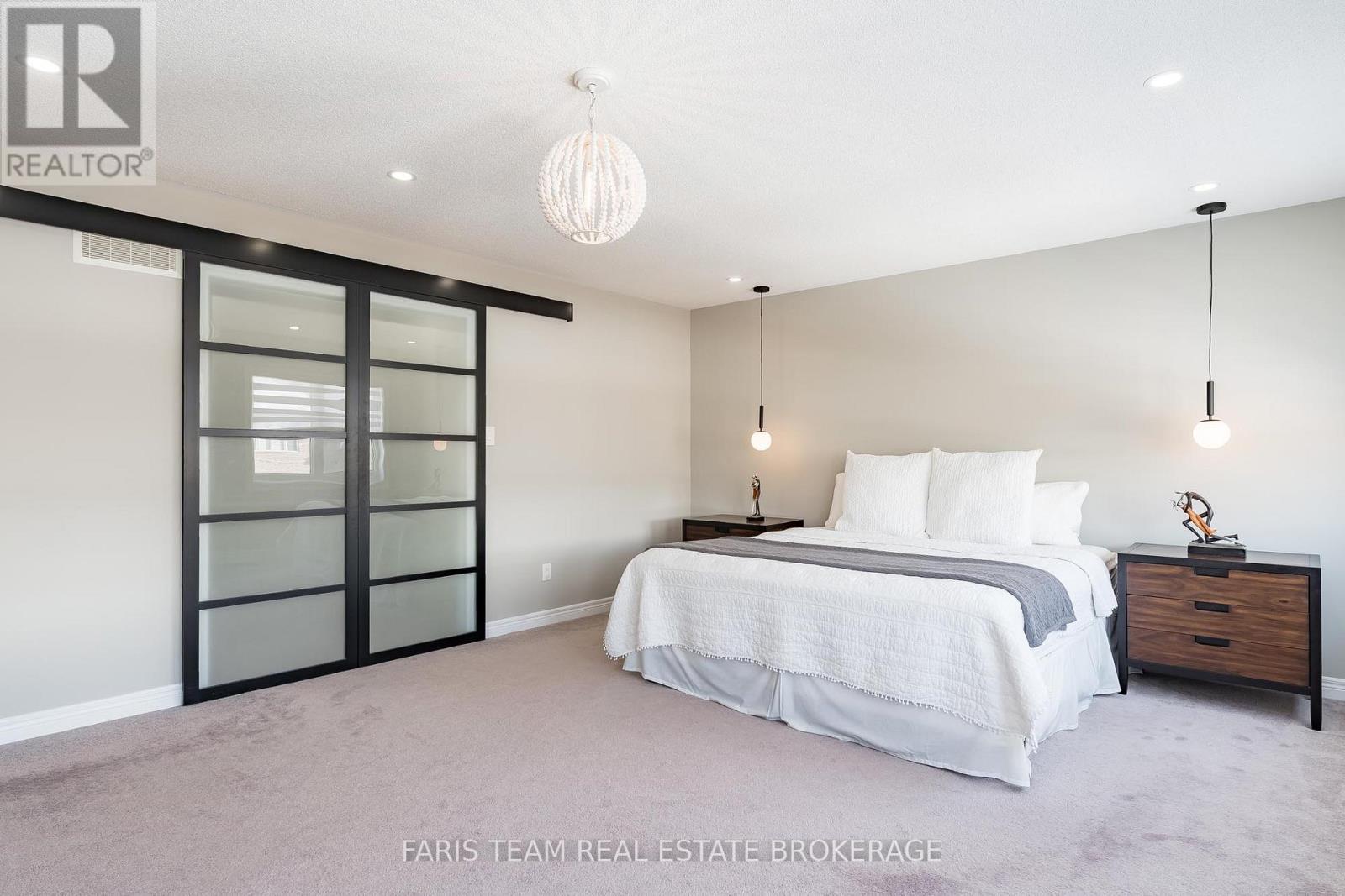 944 Larter Street, Innisfil, Ontario  L9S 0N4 - Photo 23 - N12834682