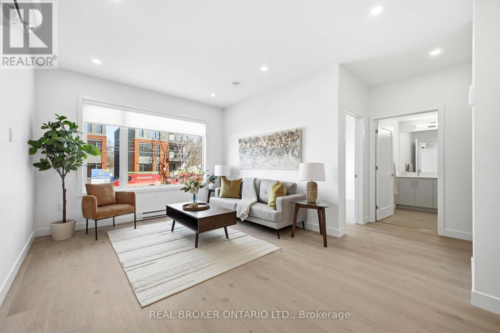 5 - 184 Woodroffe Avenue, Ottawa, Ontario  K2A 3T9 - Photo 8 - X12806178