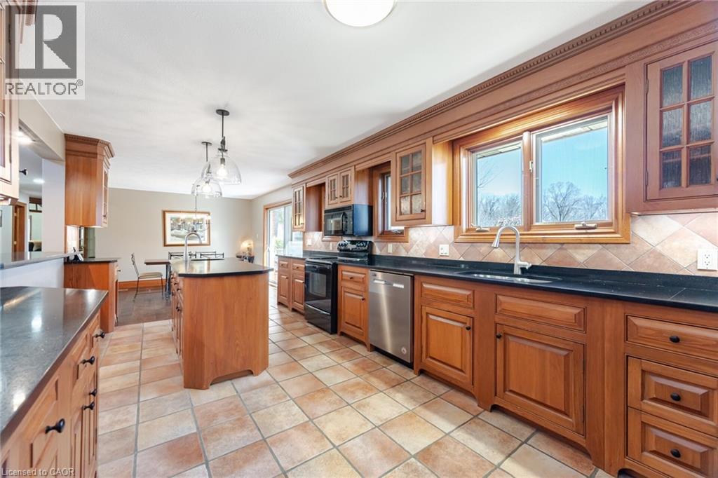 587 Hillcrest Road, Simcoe, Ontario  N3Y 4K1 - Photo 14 - 40809519