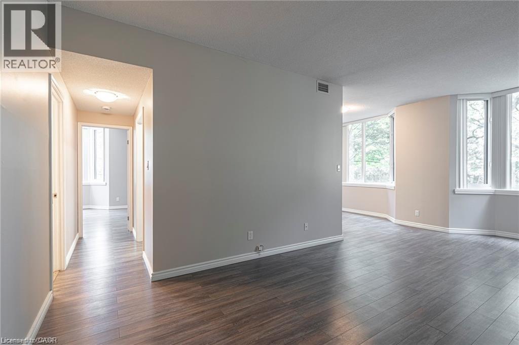 200 Limeridge Road W Unit# 105, Hamilton, Ontario  L9C 7M7 - Photo 10 - 40809495