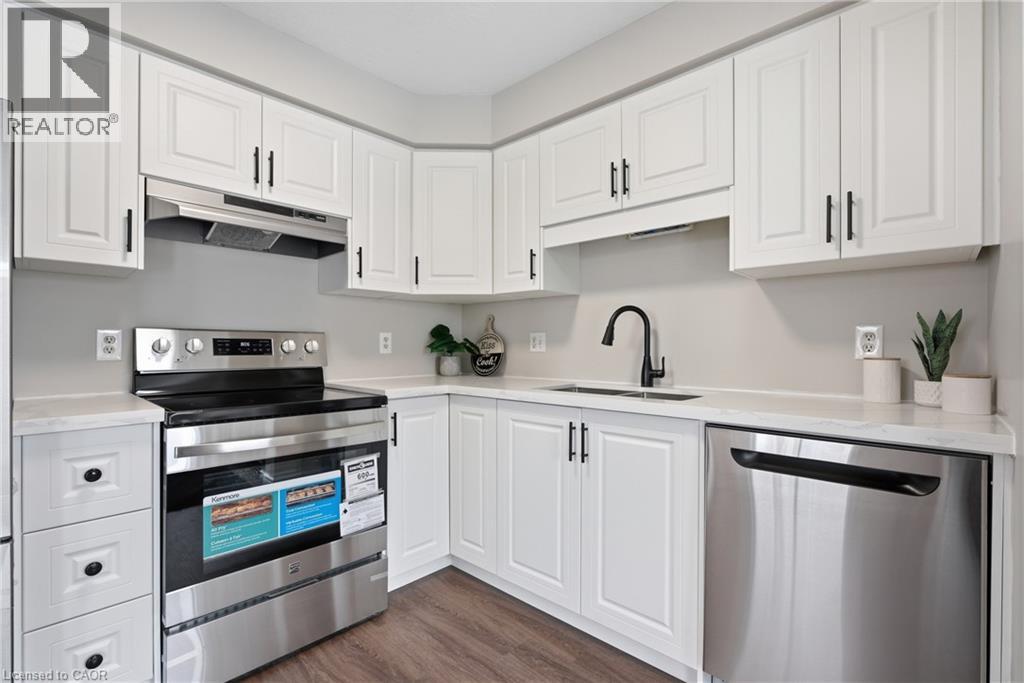 269 Millburn Boulevard, Fergus, Ontario  N1M 3S3 - Photo 7 - 40809331