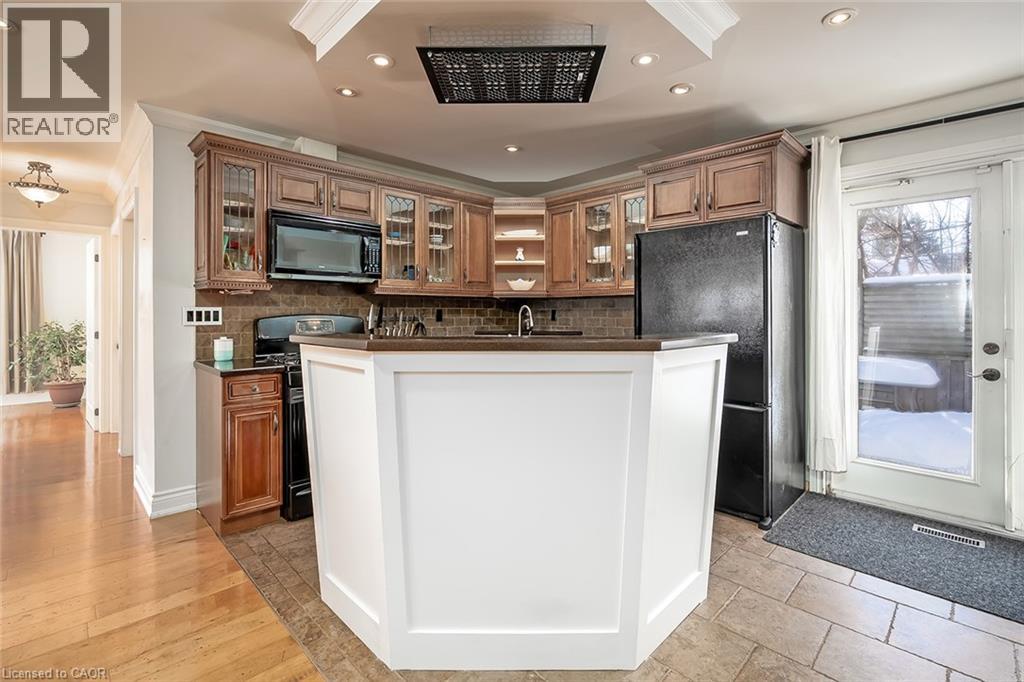 1175 Pinegrove Road, Oakville, Ontario  L6L 2W3 - Photo 13 - 40809297