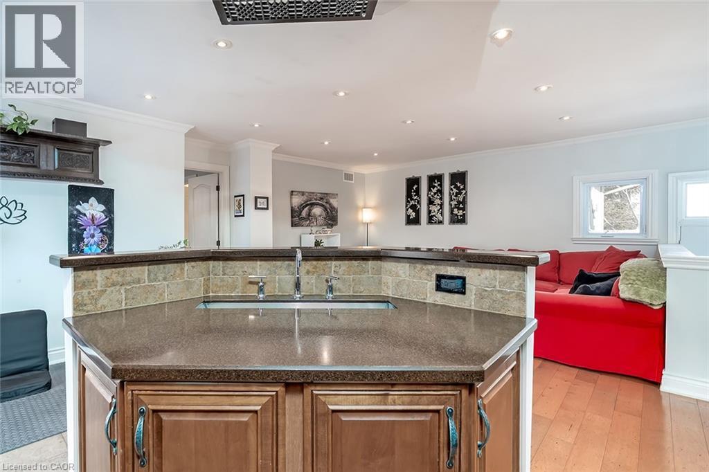 1175 Pinegrove Road, Oakville, Ontario  L6L 2W3 - Photo 16 - 40809297