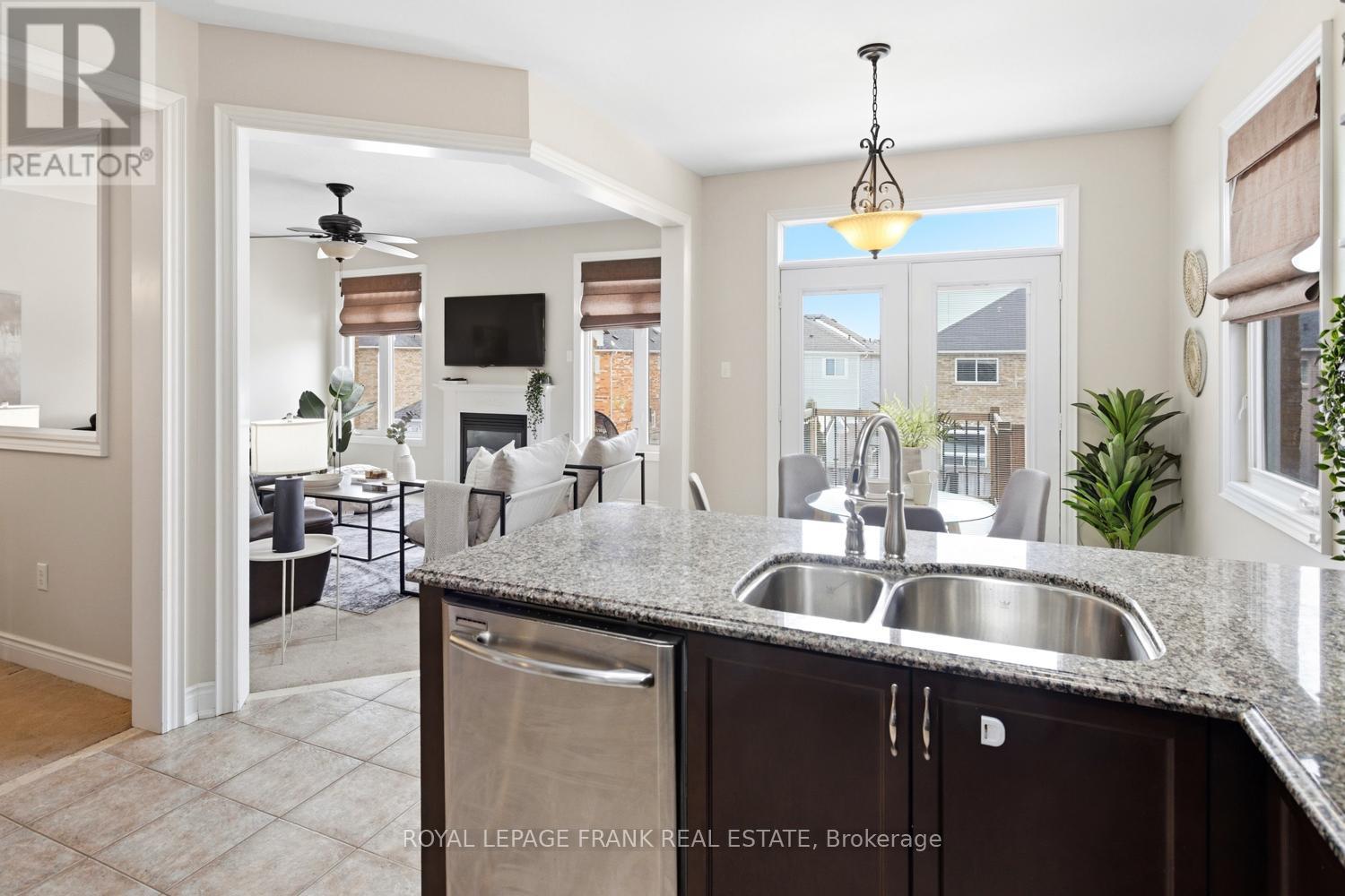 1612 Rockaway Street, Oshawa, Ontario L1K 0L8 - Photo 9 - E12843770