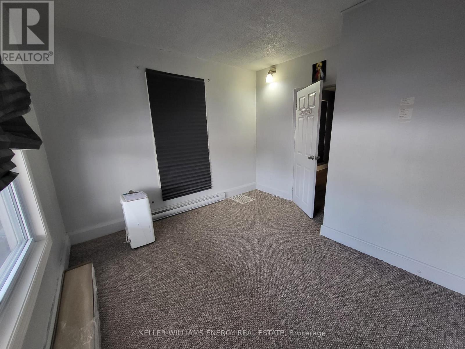 Main - 225 Gibbons Street, Oshawa (Mclaughlin), Ontario  L1J 4Y5 - Photo 11 - E12843912