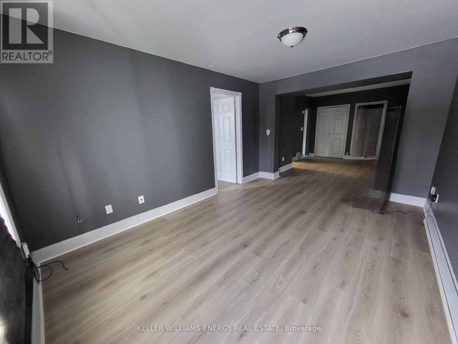 Main - 225 Gibbons Street, Oshawa (Mclaughlin), Ontario  L1J 4Y5 - Photo 9 - E12843912