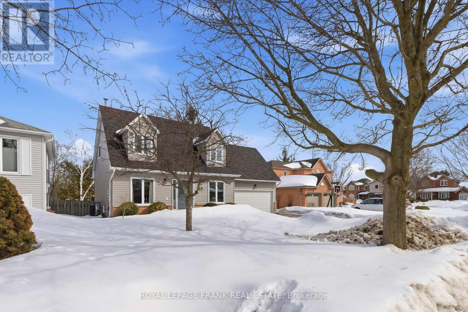 3 Mcguire Crescent, Uxbridge, Ontario  L9P 1G7 - Photo 3 - N12843994