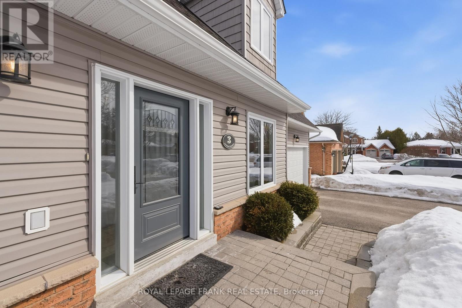 3 Mcguire Crescent, Uxbridge, Ontario  L9P 1G7 - Photo 5 - N12843994