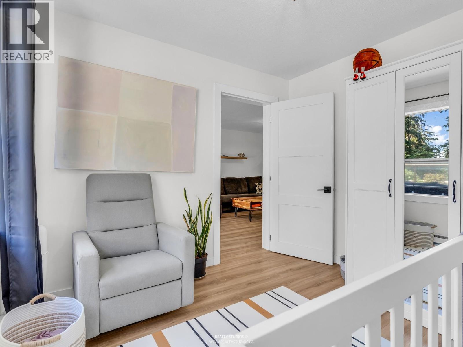 305 1500 Ostler Court, North Vancouver, British Columbia  V7G 2S2 - Photo 23 - R3083623