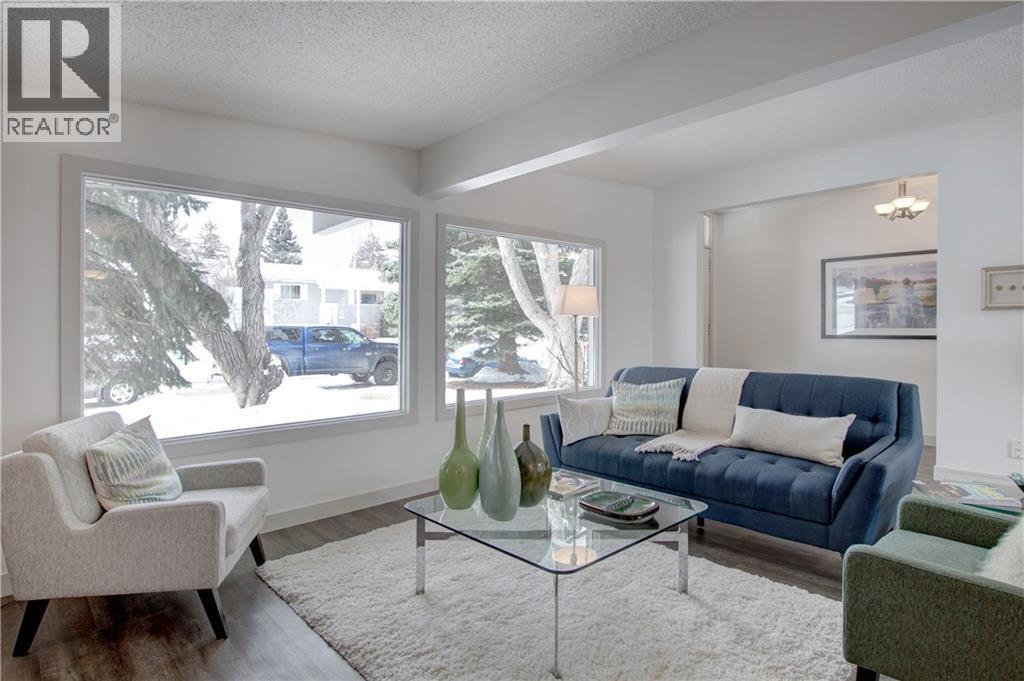 10212 7 Street Sw, Calgary, Alberta  T2W 0G3 - Photo 5 - A2275916