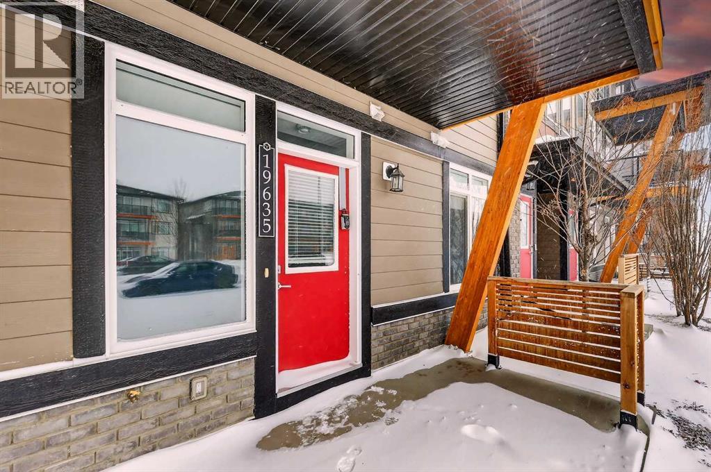 19635 45 Street Se, Calgary, Alberta  T3M 3A7 - Photo 3 - A2287287