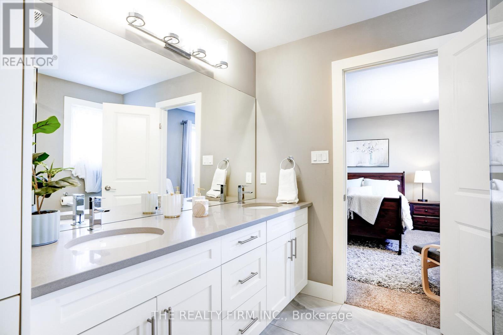 110 Stuart Avenue, Lucan Biddulph (Lucan), Ontario  N0M 2J0 - Photo 23 - X12843782