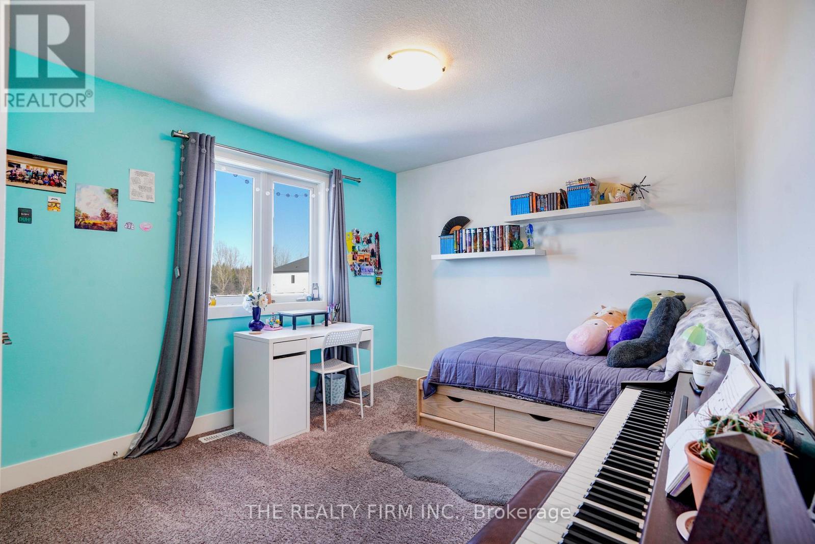 110 Stuart Avenue, Lucan Biddulph (Lucan), Ontario  N0M 2J0 - Photo 25 - X12843782