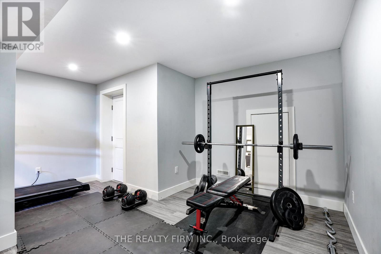 110 Stuart Avenue, Lucan Biddulph (Lucan), Ontario  N0M 2J0 - Photo 31 - X12843782