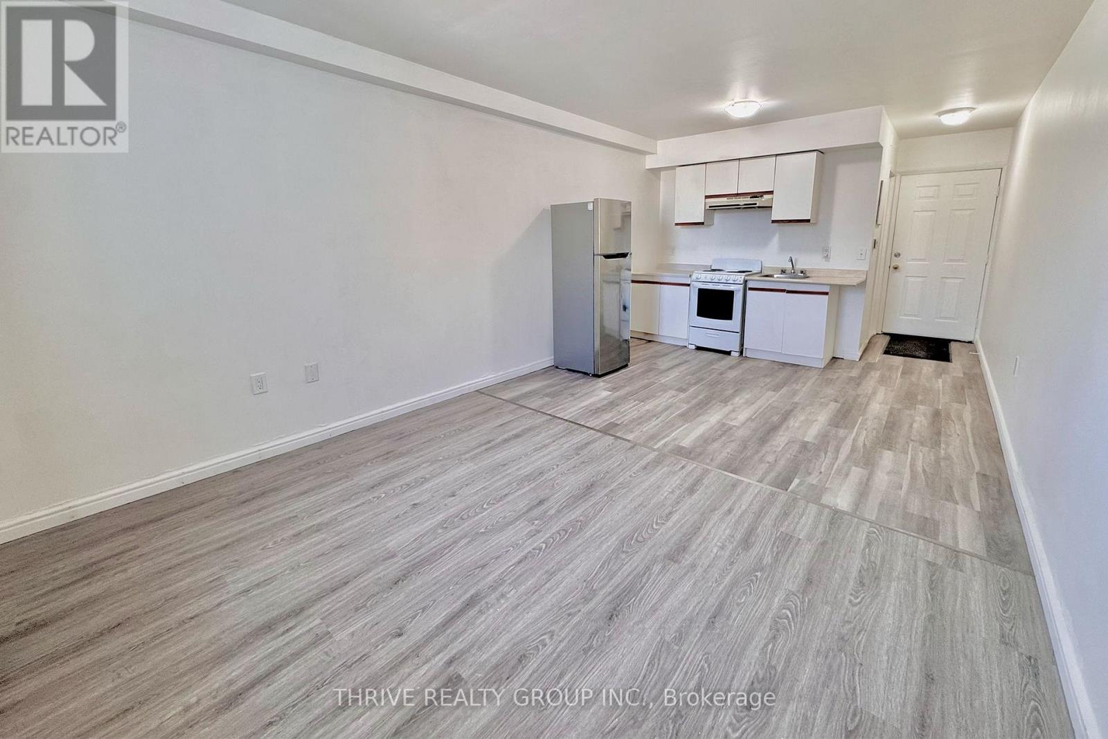 204 - 87 Frank Street, Strathroy-Caradoc, Ontario  N7G 2R5 - Photo 4 - X12843840