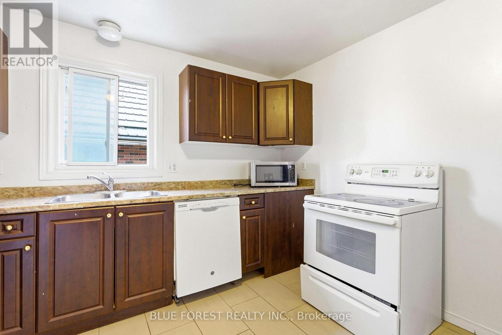 708 Oxford Street E, London East, Ontario  N5Y 3J6 - Photo 14 - X12843922