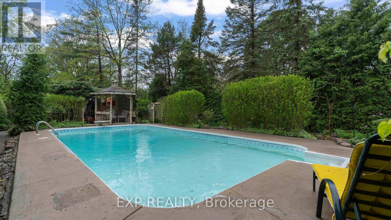 181 Wildwood Avenue, London South, Ontario  N6J 1B1 - Photo 36 - X12843976