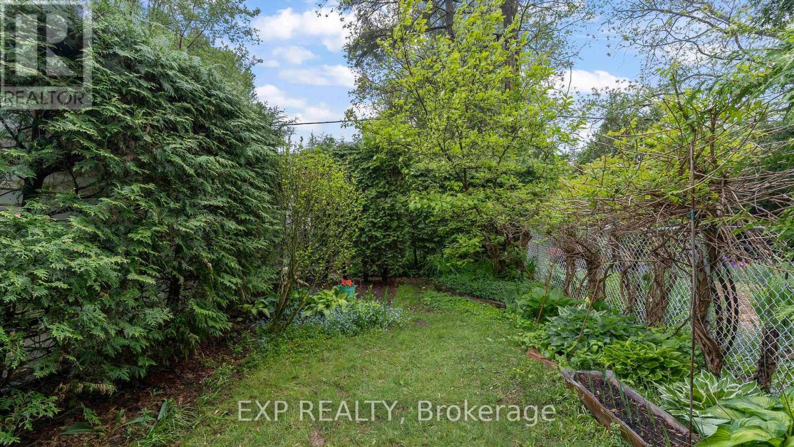 181 Wildwood Avenue, London South, Ontario  N6J 1B1 - Photo 39 - X12843976