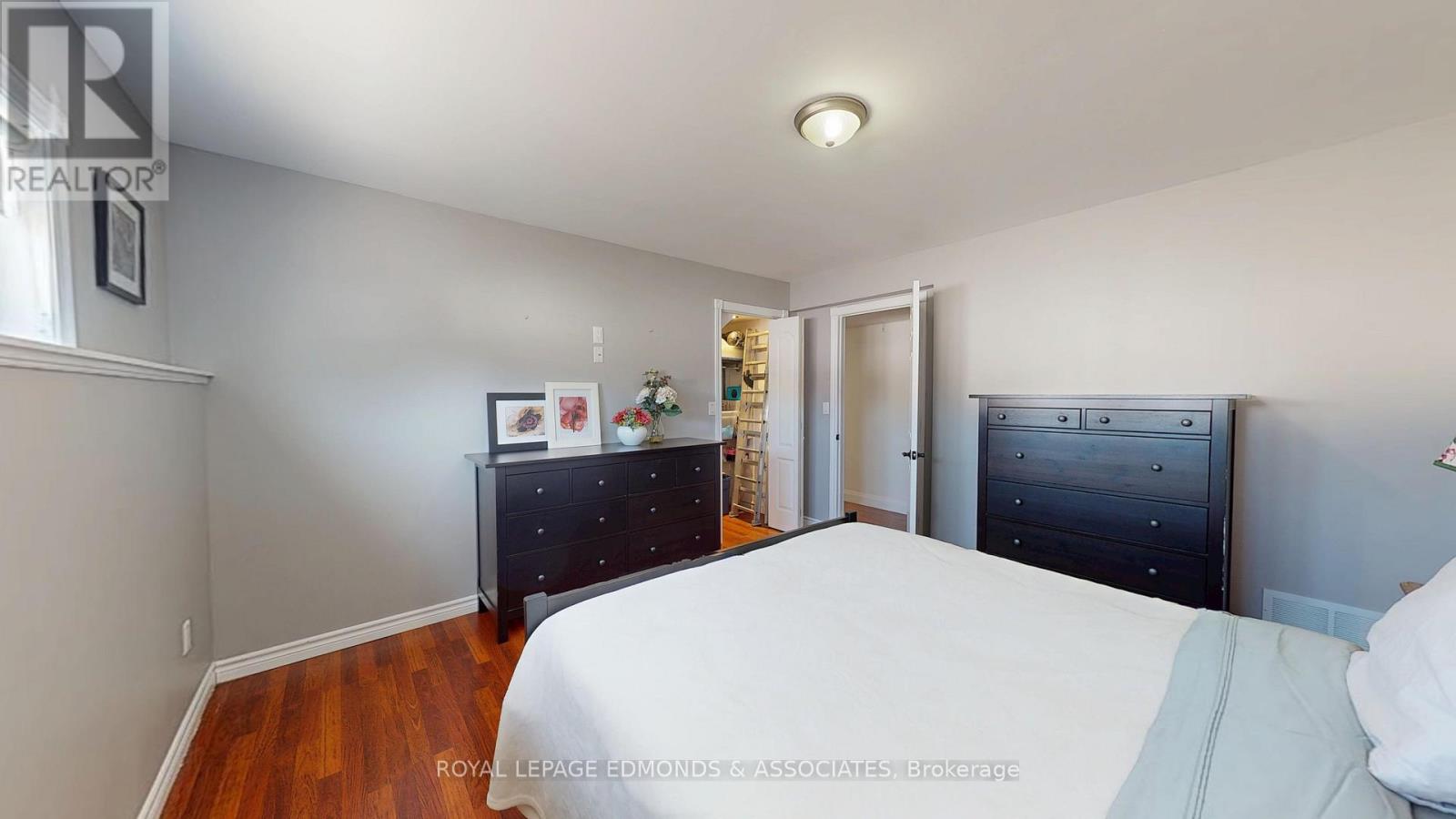 2001 Sandstone Crescent, Petawawa, Ontario  K8H 0B2 - Photo 37 - X12844024