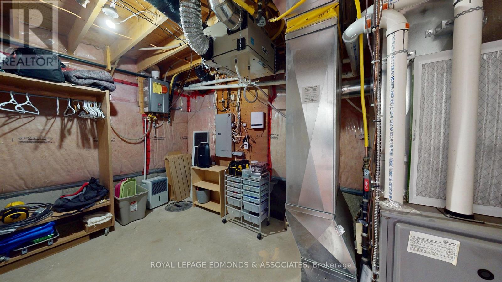 2001 Sandstone Crescent, Petawawa, Ontario  K8H 0B2 - Photo 44 - X12844024