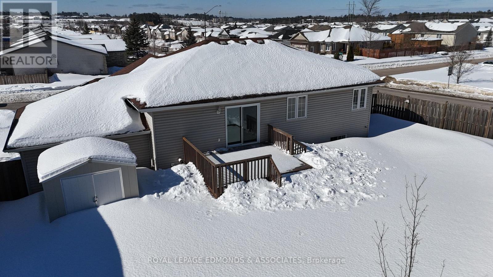 2001 Sandstone Crescent, Petawawa, Ontario  K8H 0B2 - Photo 49 - X12844024