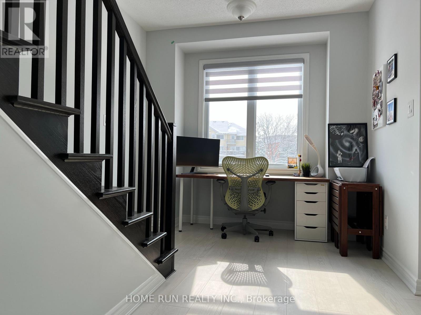 279 Squadron Crescent, Ottawa, Ontario  K1K 5A3 - Photo 7 - X12844004