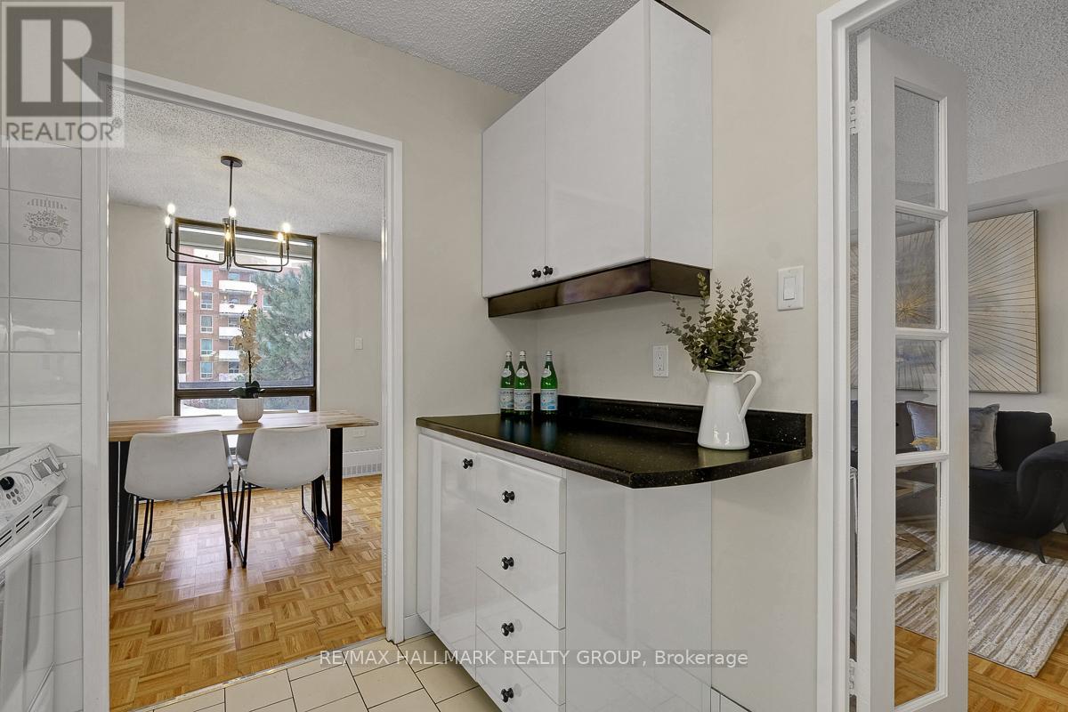 105 - 505 St Laurent Boulevard, Ottawa, Ontario  K1K 3X4 - Photo 18 - X12844034