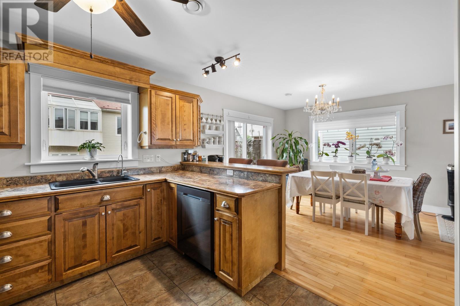 263 King Street, Charlottetown, Prince Edward Island  C1A 1C4 - Photo 15 - 202603798