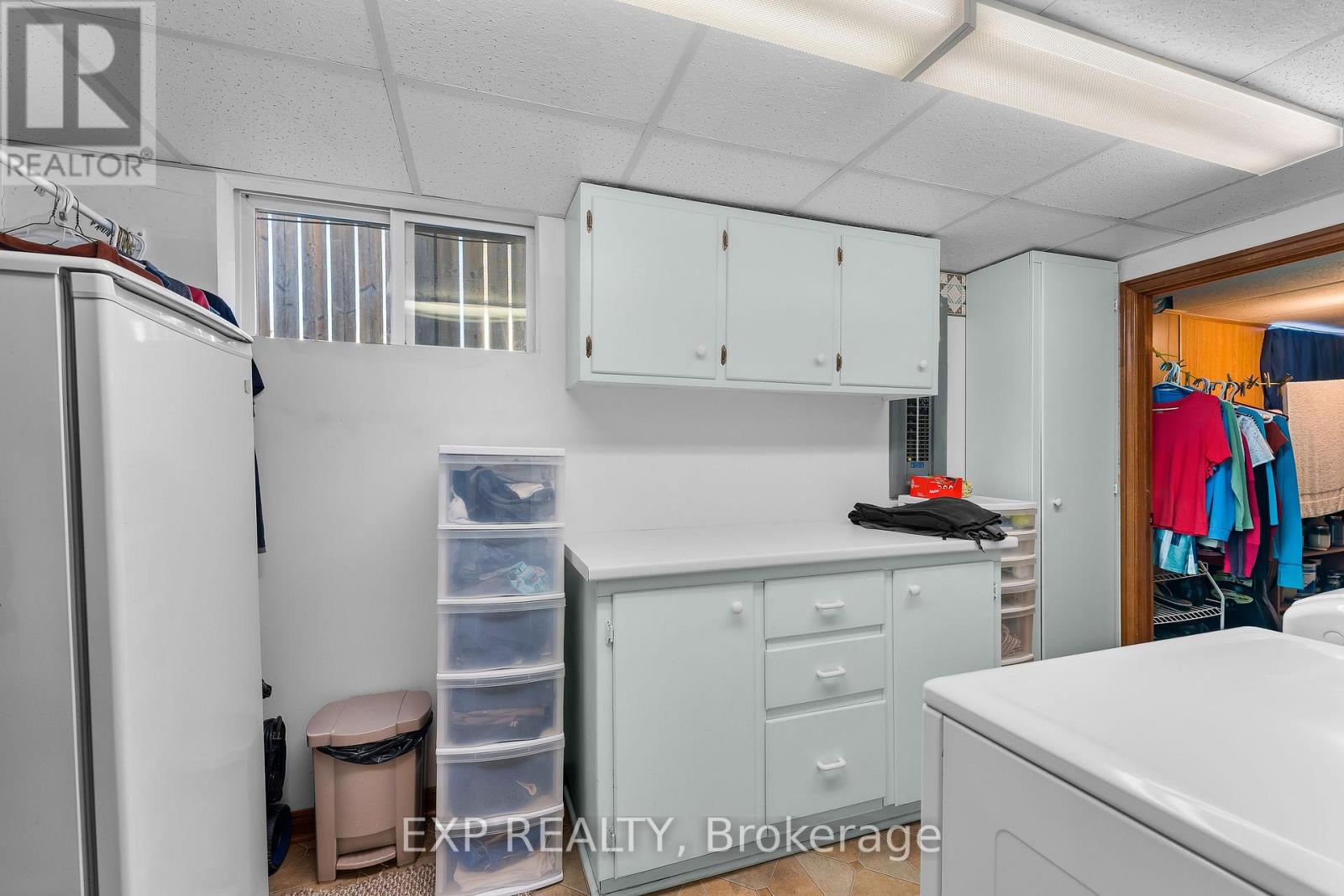 74 Tecumseh Street, St. Catharines, Ontario  L2M 2M6 - Photo 25 - X12844008