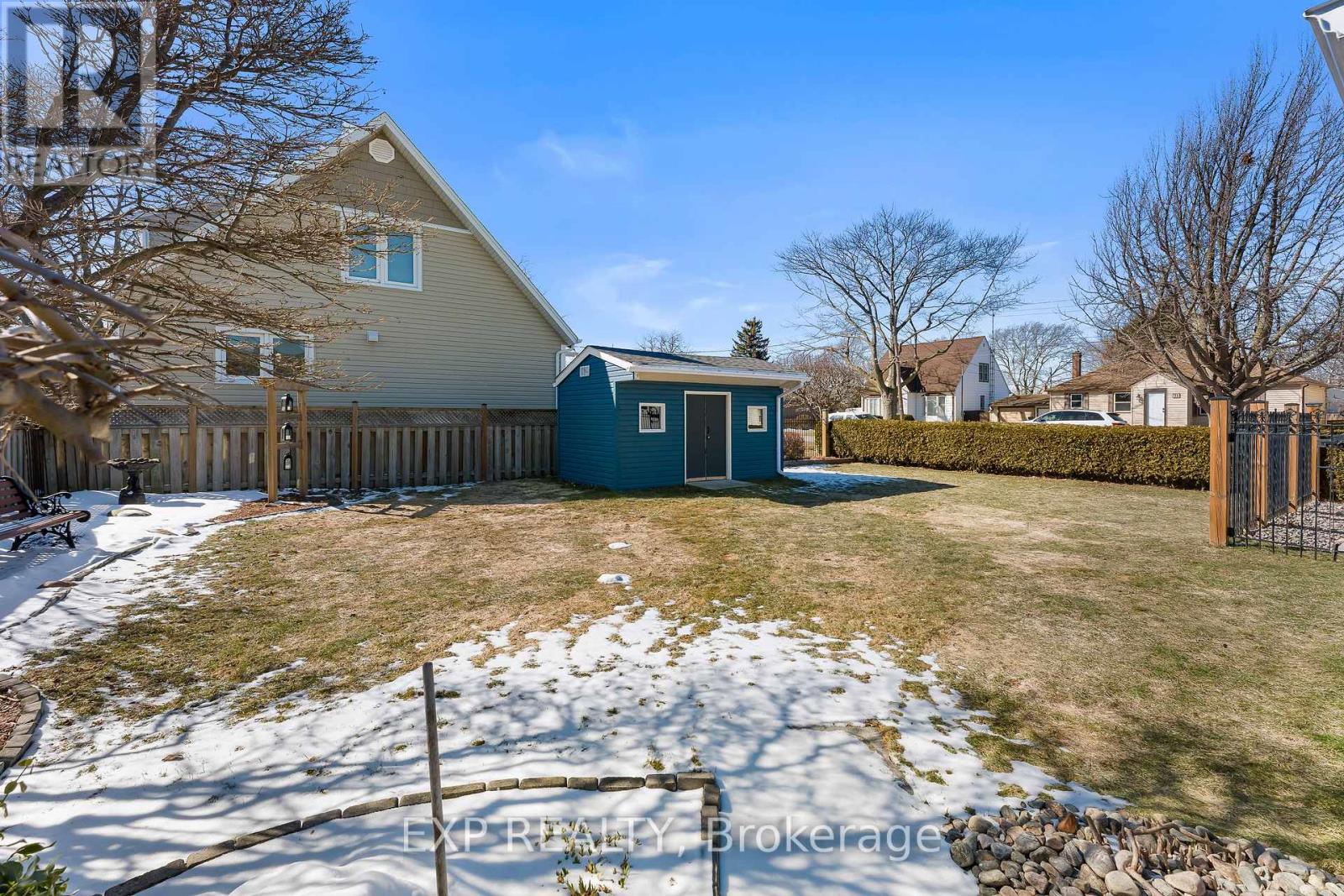 74 Tecumseh Street, St. Catharines, Ontario  L2M 2M6 - Photo 32 - X12844008