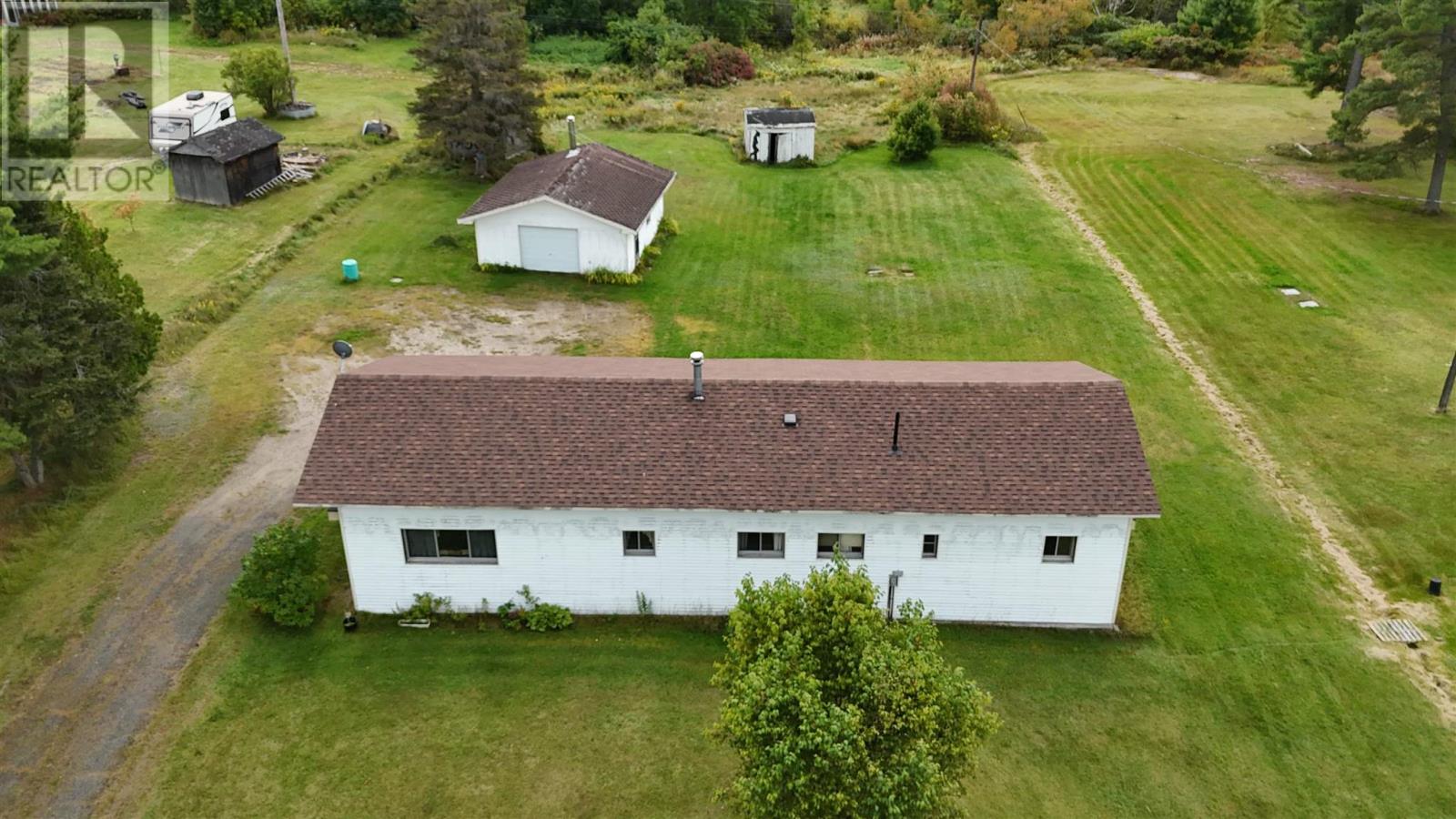 5860 17 Hwy, Serpent River, Ontario  P0P 1V0 - Photo 4 - SM260104