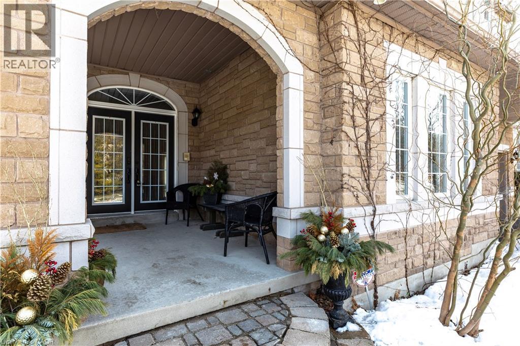 29 Gaines Avenue, Dundas, Ontario  L9H 7M4 - Photo 2 - 40809137