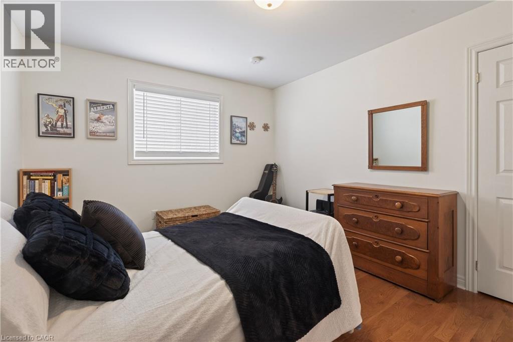 29 Gaines Avenue, Dundas, Ontario  L9H 7M4 - Photo 34 - 40809137