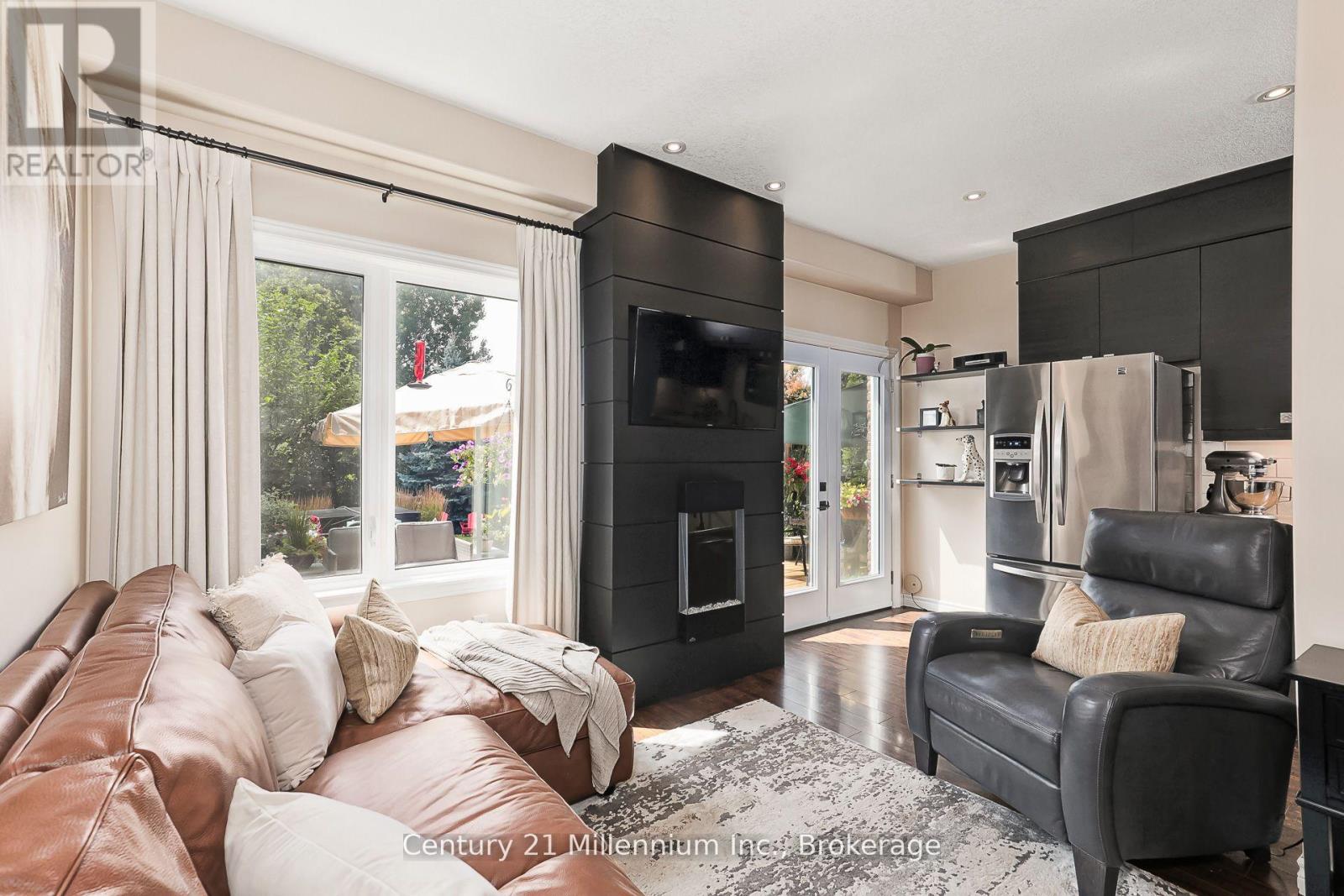 14 Thomas Road Drive, Collingwood, Ontario  L9Y 0A6 - Photo 17 - S12843888